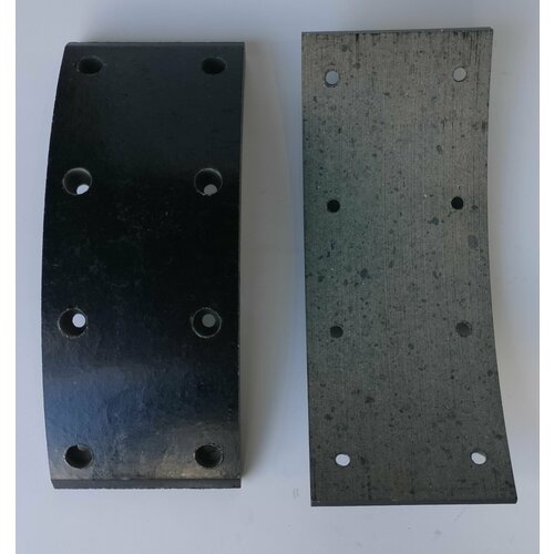 Накладка тормозная передняя 3307 кор. свер.(к-т 2шт) 