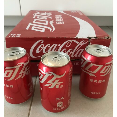 Газированный напиток Coca-Cola Китай, 0.33 л, металлическая банка, 24 шт.