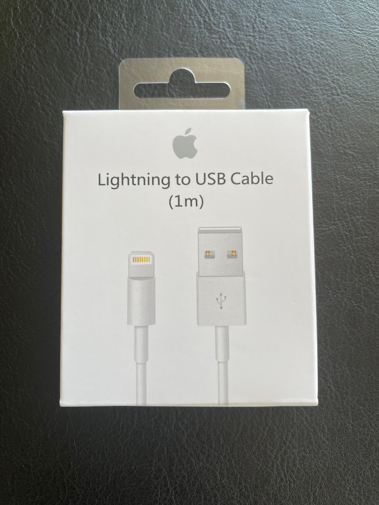 "Apple USB-Lightning" - кабель для зарядки и подключения к ПК,1 м