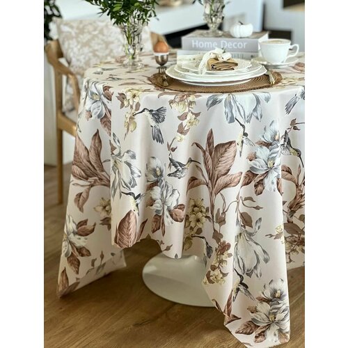 Скатерть Dreamtex Home Decor Колибри на бежевом 165х350 см