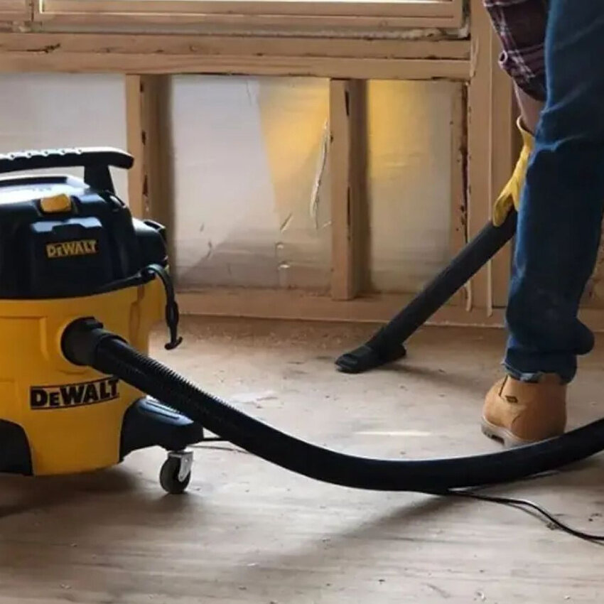 Пылесос промышленный DeWalt DWV106 Азия — фото 1