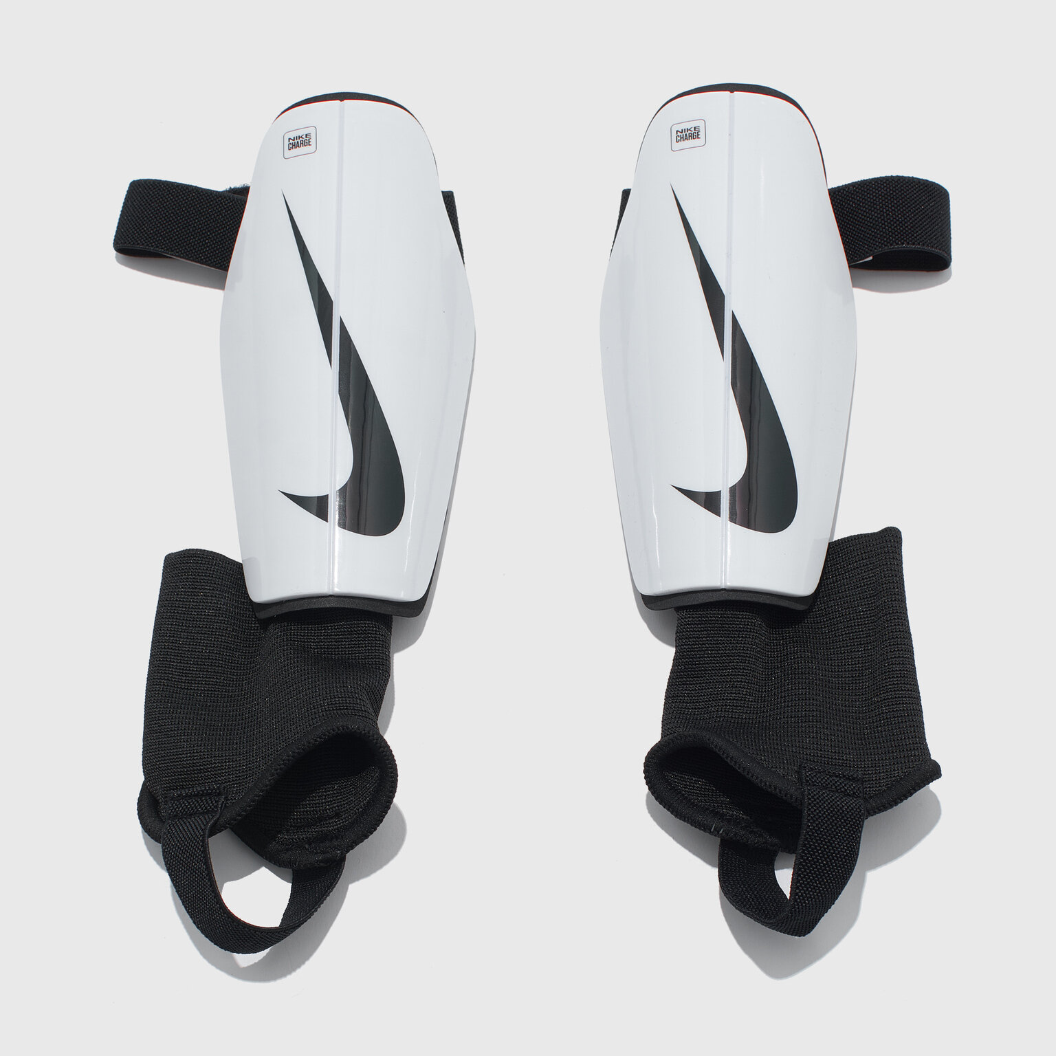 Щитки детские Nike Charge DX4610-100 размер M Белый