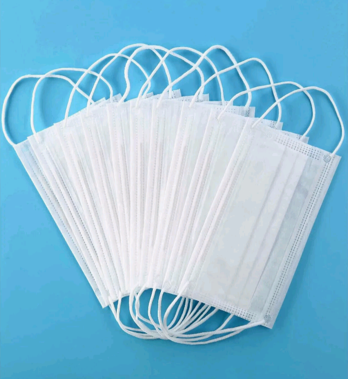Маска защитная 3х слойная белый 50 шт