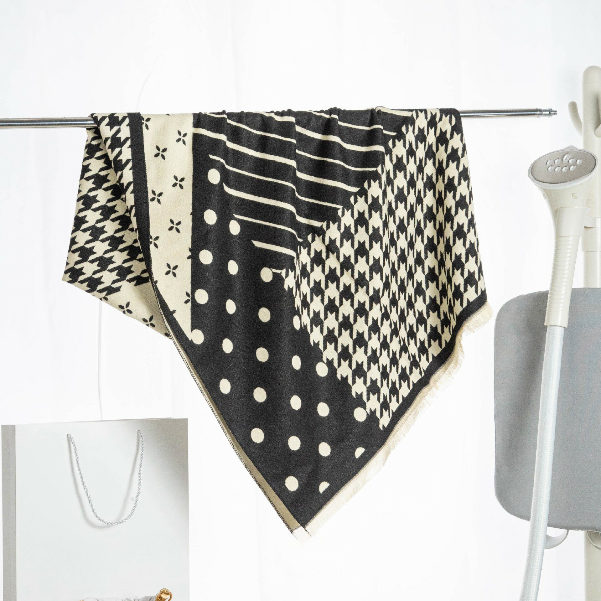 Шаль для женщин