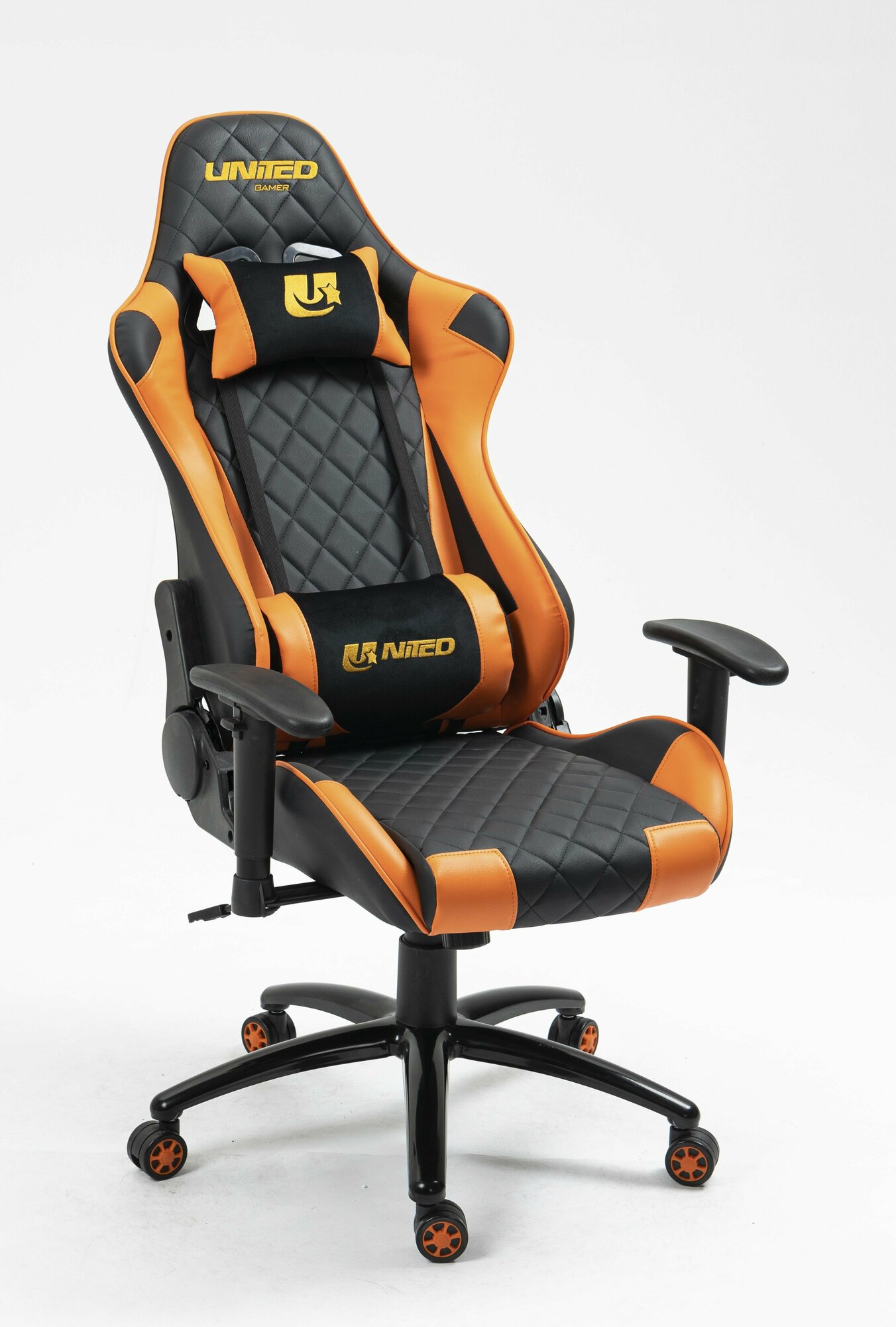 Кресло компьютерное UNITED GAMER Destroyer, Orange - фотография № 9