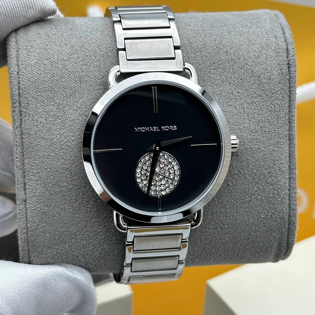 Наручные часы MICHAEL KORS