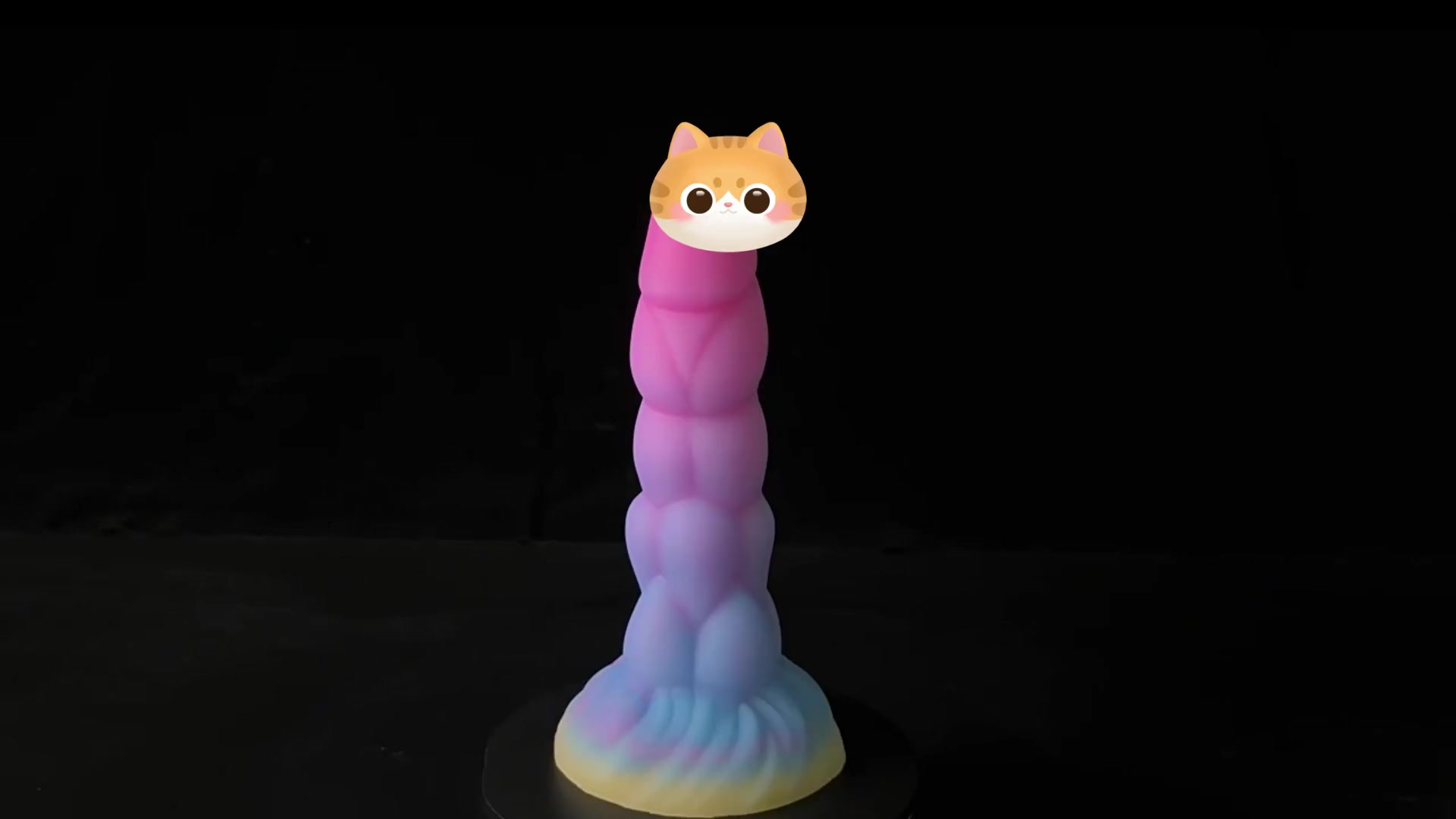 Keksa ayollarning yalangoch mushuklari