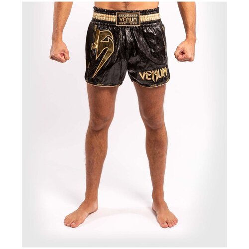 фото Шорты мужские для муай-тай venum giant foil muay thai shorts - black/gold цвет черный размер xl