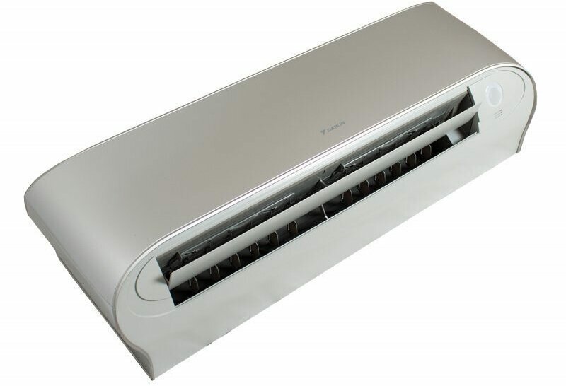 Настенная сплит-система Daikin FTXK25A / RXK25A silver - фотография № 12