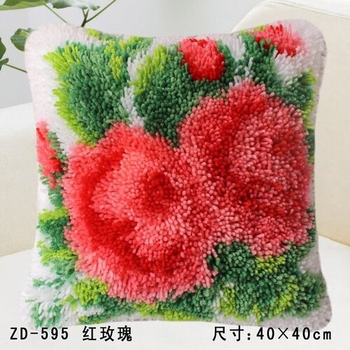 Набор для вышивания подушка размером 40х40 (ковровая техника) ZD-595 Красные цветы