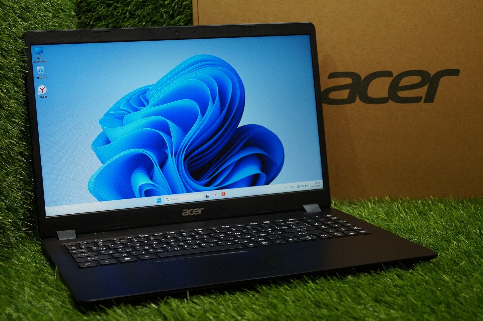 Ноутбук 15,6" Acer Extensa EX215-52-325A (Intel Core i3-1005G1, RAM 12 ГБ, SSD 256 ГБ NVMe, HDD 500 ГБ, Intel UHD Graphics Расширяемая SMA)