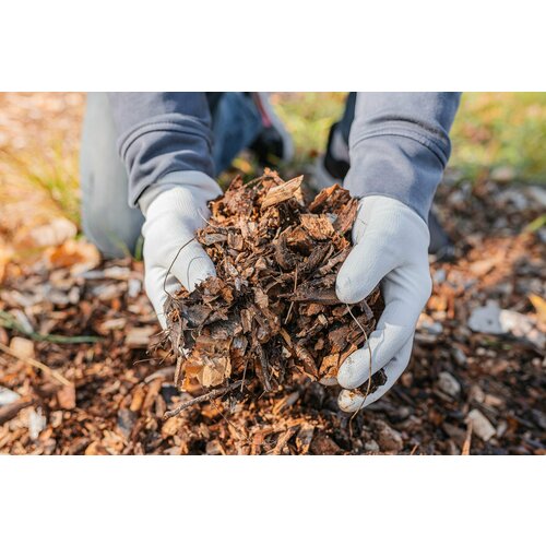 Мульчирование / Грунт для мульчирования / Кора мульча сосновая/ фракция средняя / упаковка 45 л.
