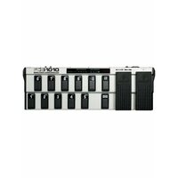 Behringer FCB1010 MIDI контроллер