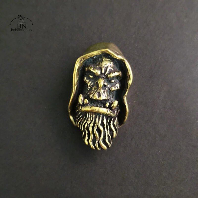 Латунная пряжка Orcish