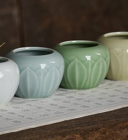 Чаша для воды, бледно-зеленая, керамическая чаша с орнаментом — фото 1