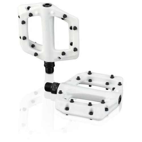 Педали XLC platform pedal PD-M23, White\Black merida педали low profile nylon platform pedal 9 16d 346 гр black 2065025242