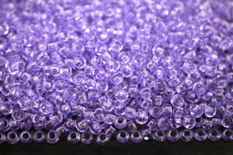 Бисер чешский PRECIOSA круглый 8/0 20420 сиреневый прозрачный, 50г