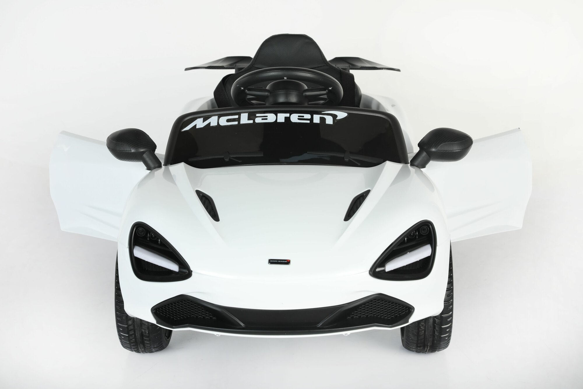 Электромобиль детский McLaren 600LT 3013 белый