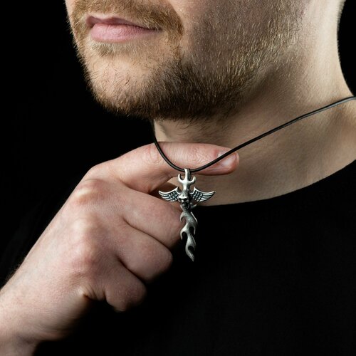 Подвеска, серебро, 925 проба, чернение, размер 5.2 см.