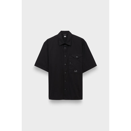 Рубашка C.P. Company, popeline short sleeved shirt, размер 52, черный рубашка приталенная из поплина с вышитым логотипом l синий
