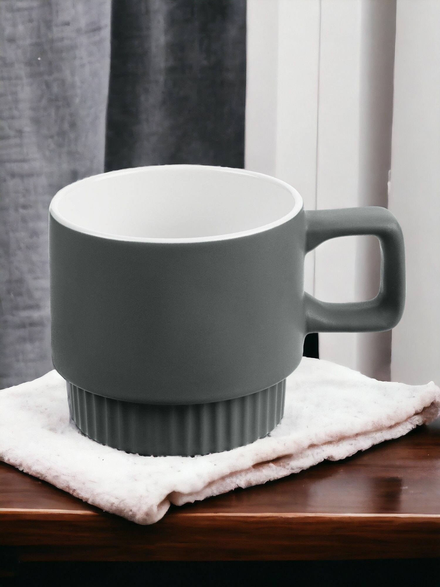 Кружка подарочная матовая керамическая чашка для чая кофе Forma Linea, 330 мл, серая — фото 1