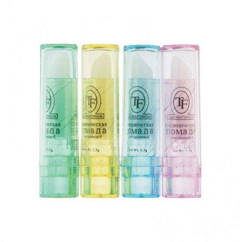 Помада для губ гигиеническая Triumph Ctlb-01 с витамином е 1443₽