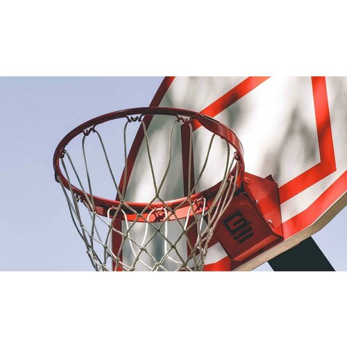 фото Картина на холсте 33x50 linxone "баскетбол, баскетбольная сетка, баскетбольное кольцо, щит, металлический" интерьер для дома / декор на стену / дизайн