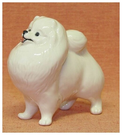 фото Шпиц померанский (окрас белый) фигурка собаки из фарфора