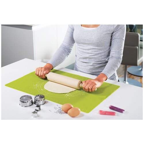 фото Толстый силиконовый коврик для выпечки и раскатывания теста с мерными окружностями 40x60 см. толщина 2 мм. цвет салатовый. t&a silicone
