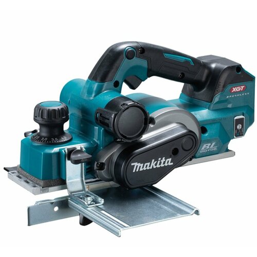 Аккумуляторный рубанок 82мм XGT MAKITA KP001GZ аккумуляторный рубанок makita kp001gz 82мм 40v xgt li ion без зу и акб