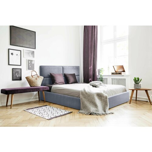 Двуспальная кровать 