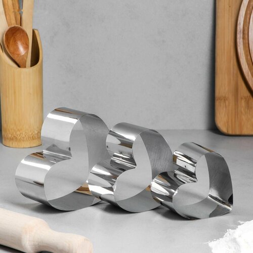 Набор форм для выпечки и выкладки Сердце 11х10х5 см 3 шт 671₽