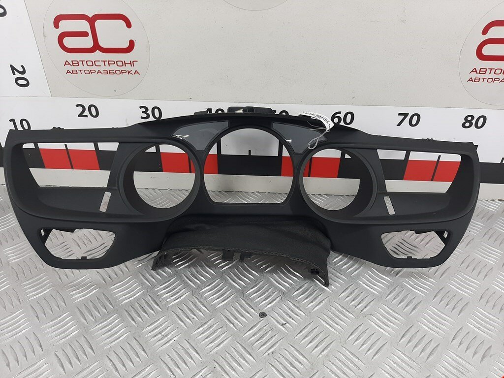Накладка декоративная на торпедо Citroen C5 2 16069463ZD арт. 467417