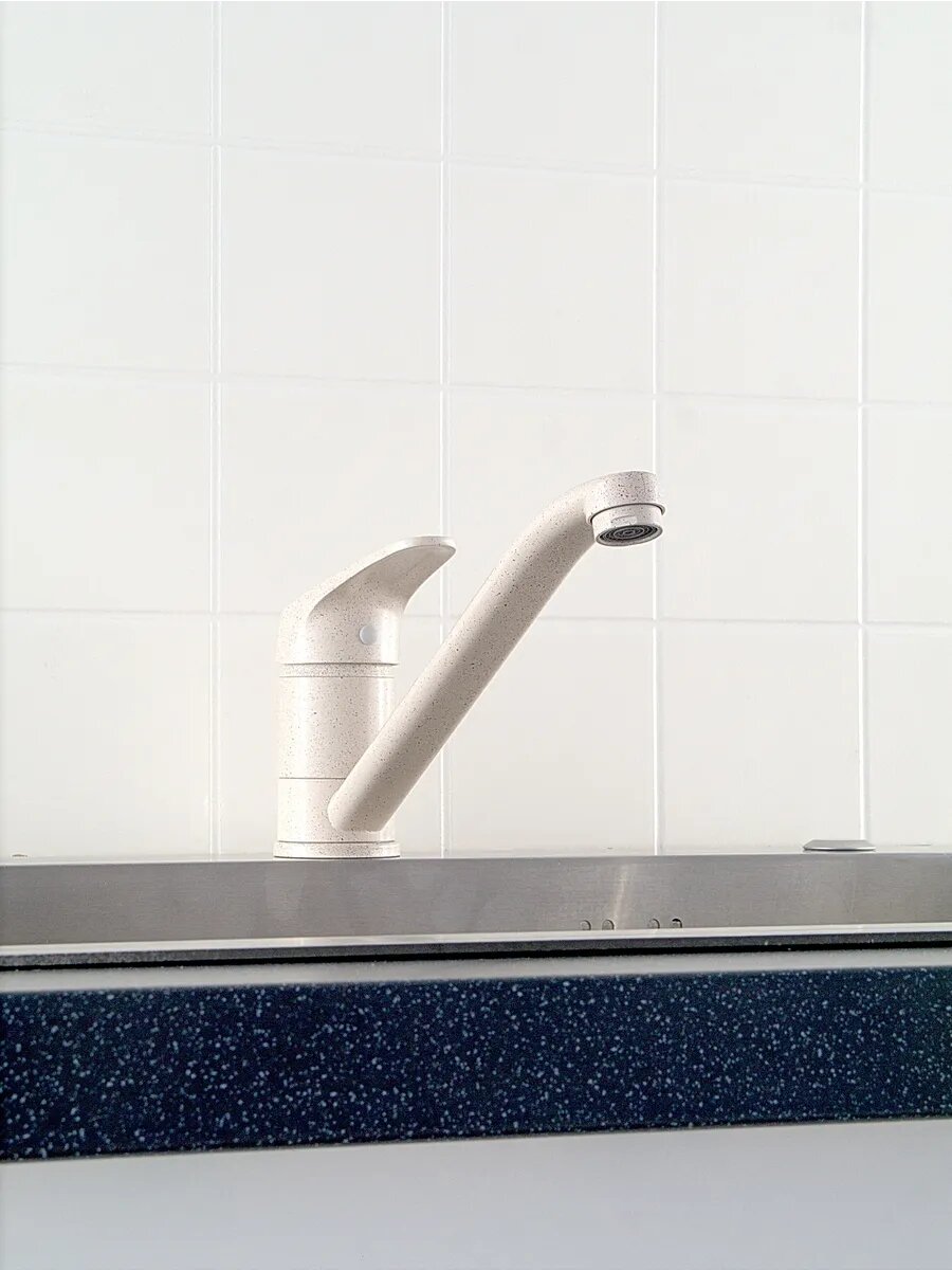 Смеситель кухонный Diadonna D124-49SK, однорычажный, гибкий излив, кофейный, латунь — фото 1