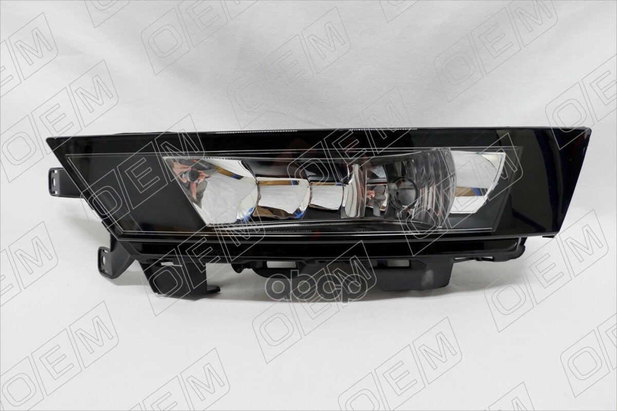 Фара Противотуманная Левая Skoda Rapid 2017-2020 O.E.M. арт. OEM0094PTFPL