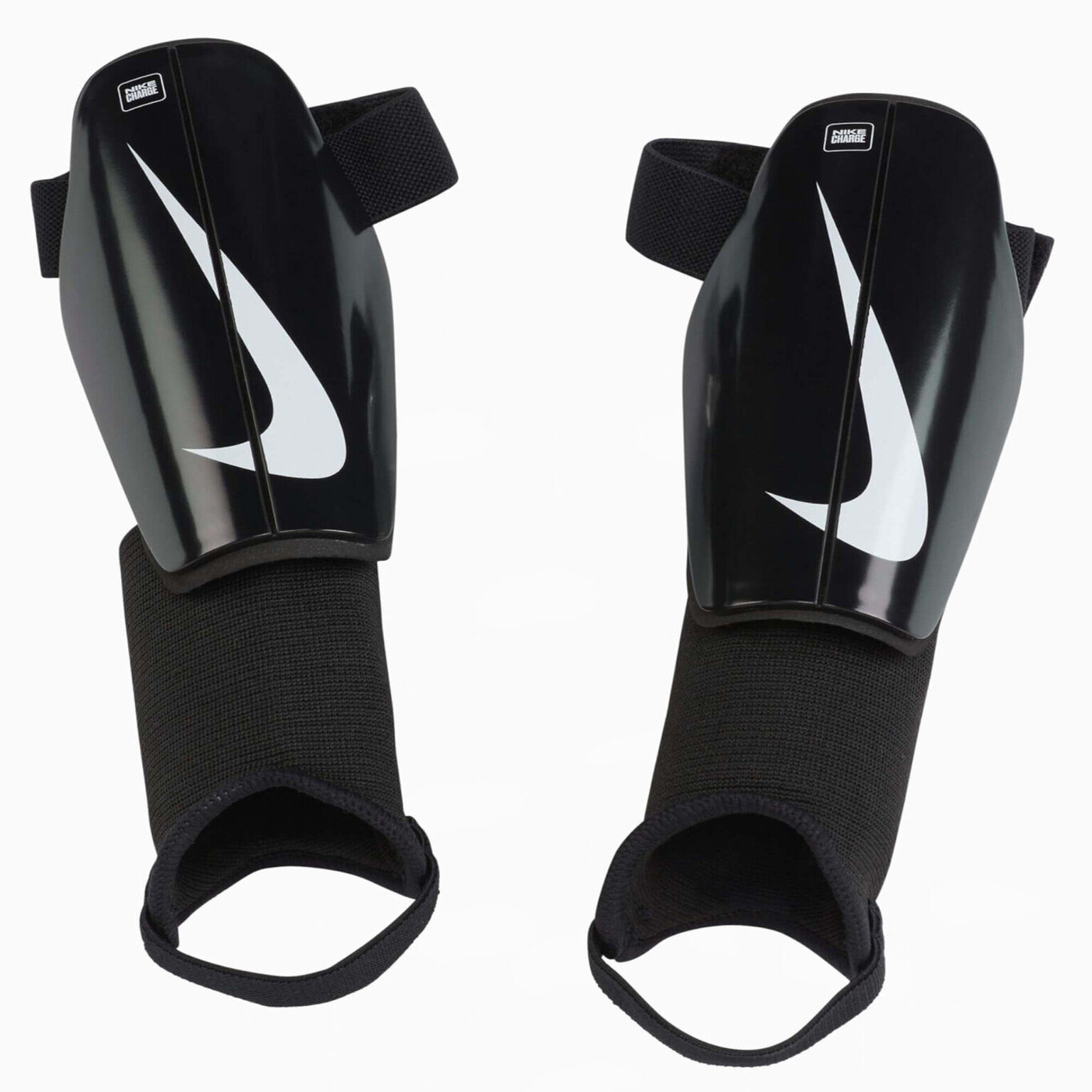 Щитки детские Nike Charge DX4610-010, размер S, Черный
