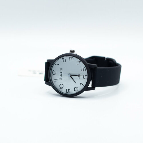 фото Наручные часы часы наручные кварцевые, черный, белый без бренда