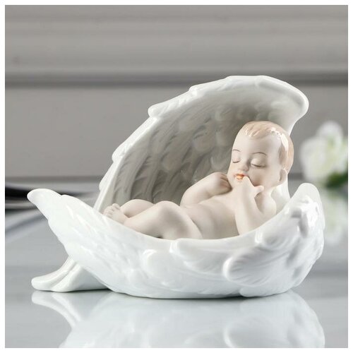 фото Сувенир керамика "спящий младенец в ангельских крыльях" 8,5х12х7,5 см 4838737 сима-ленд
