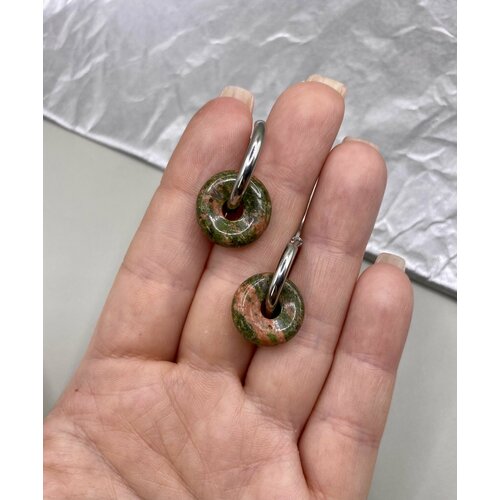 Серьги , размер/диаметр 17 мм, зеленый