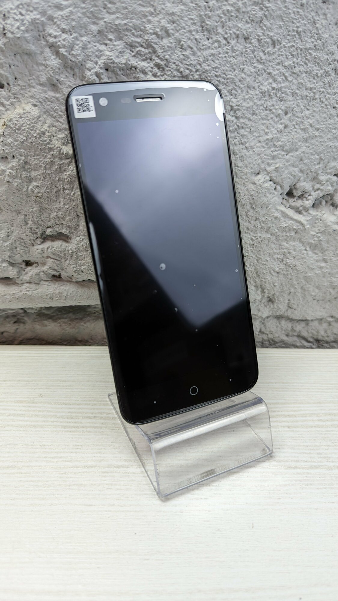 ZTE Blade v8 lite