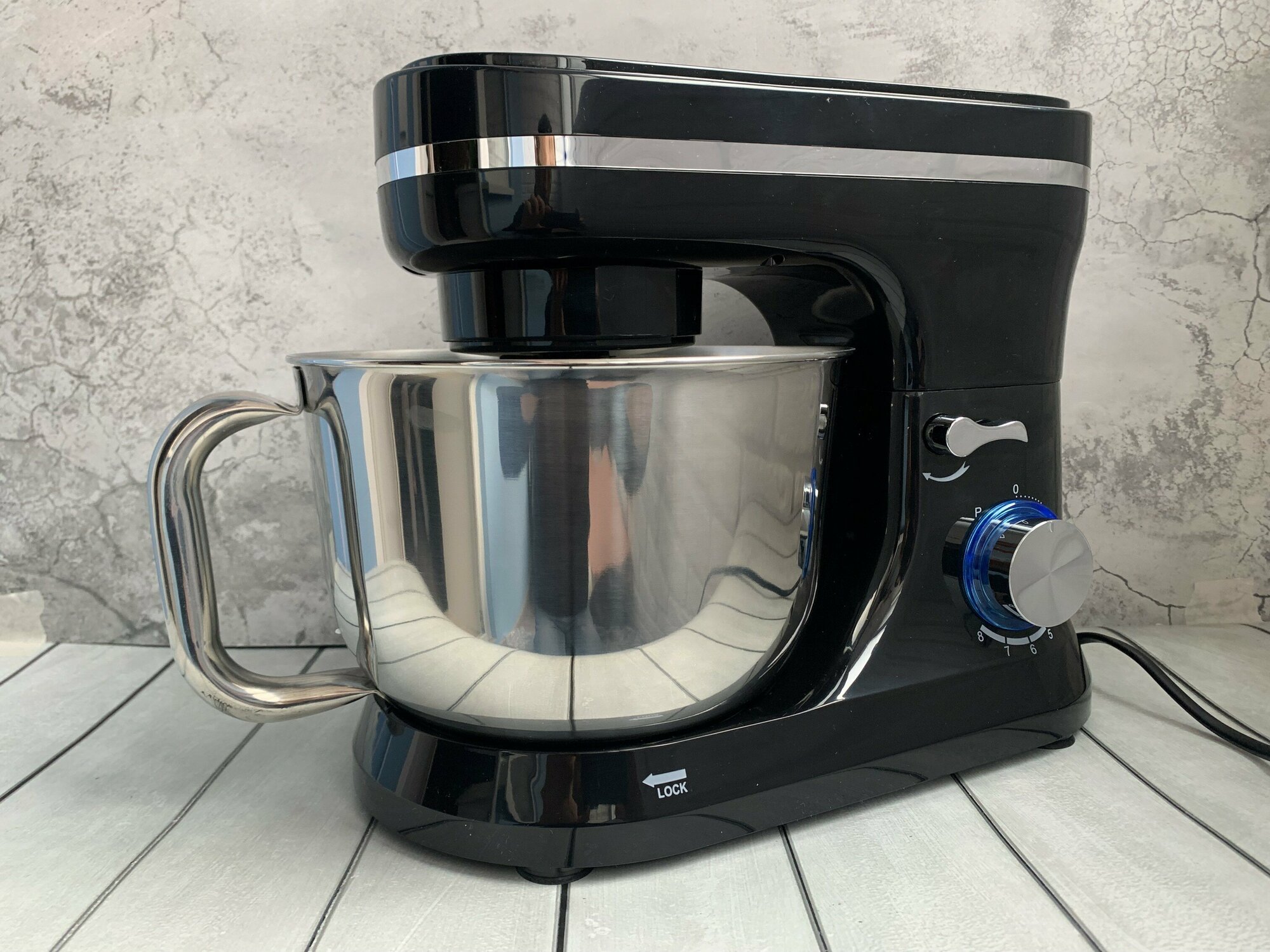 Планетарный миксер с чашей — фото 1