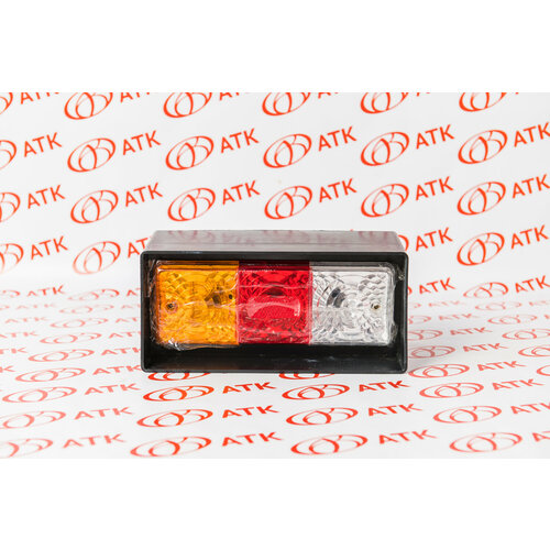 Фара стоп-сигнал правый Молот 180 задний 24V На фронтальные погрузчики Molot Fukai NEO ZL Bull HZM SZM Redstar GT Amur Yigong Titan Akkord MTK Liugong Lgzt Boulder WL ZVEZDA ZL Worker ZL Lugong LaiGong и другие 1000₽