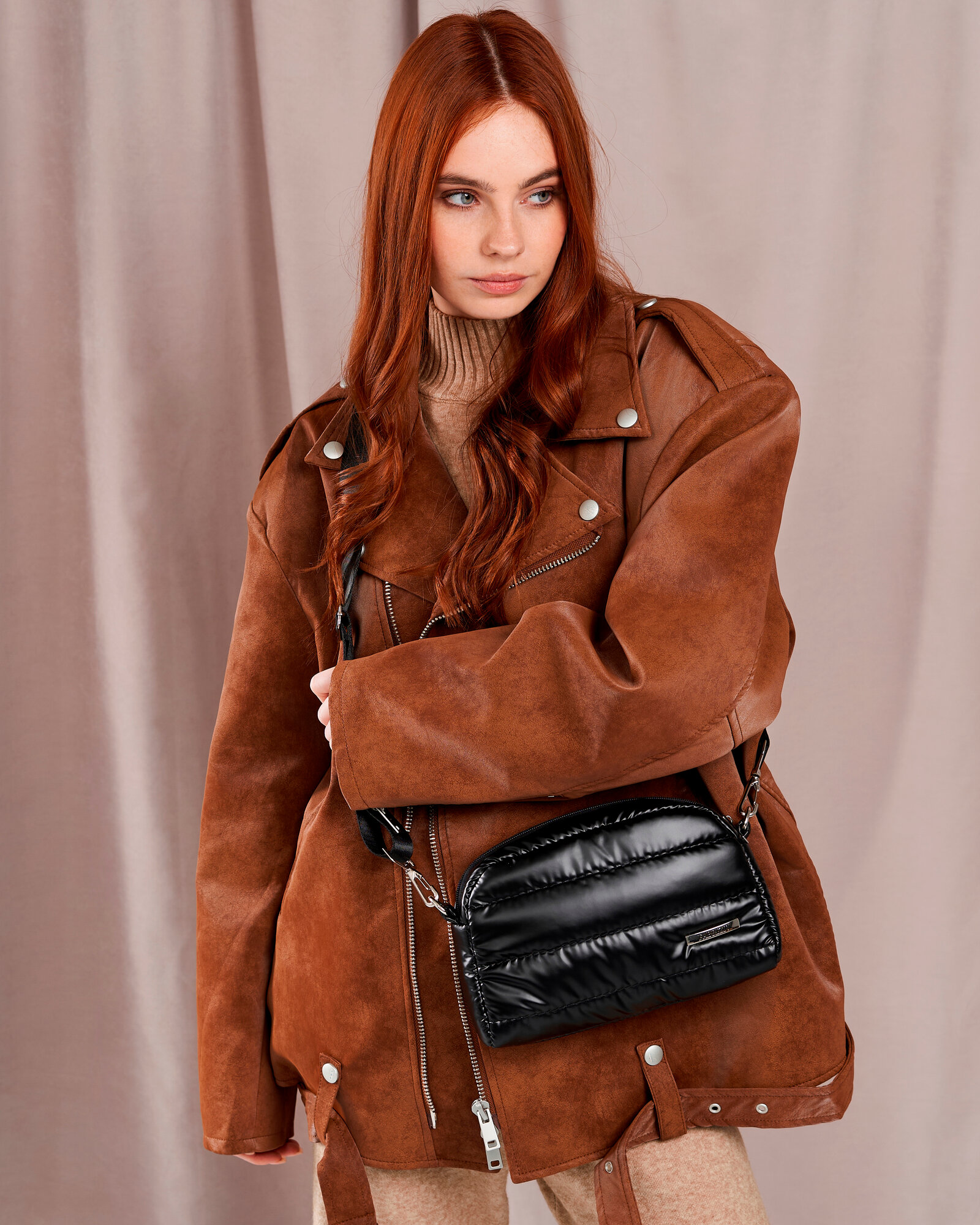 Сумка кросс-боди FABRIZIO CLUB, фактура гладкая, черный — фото 1