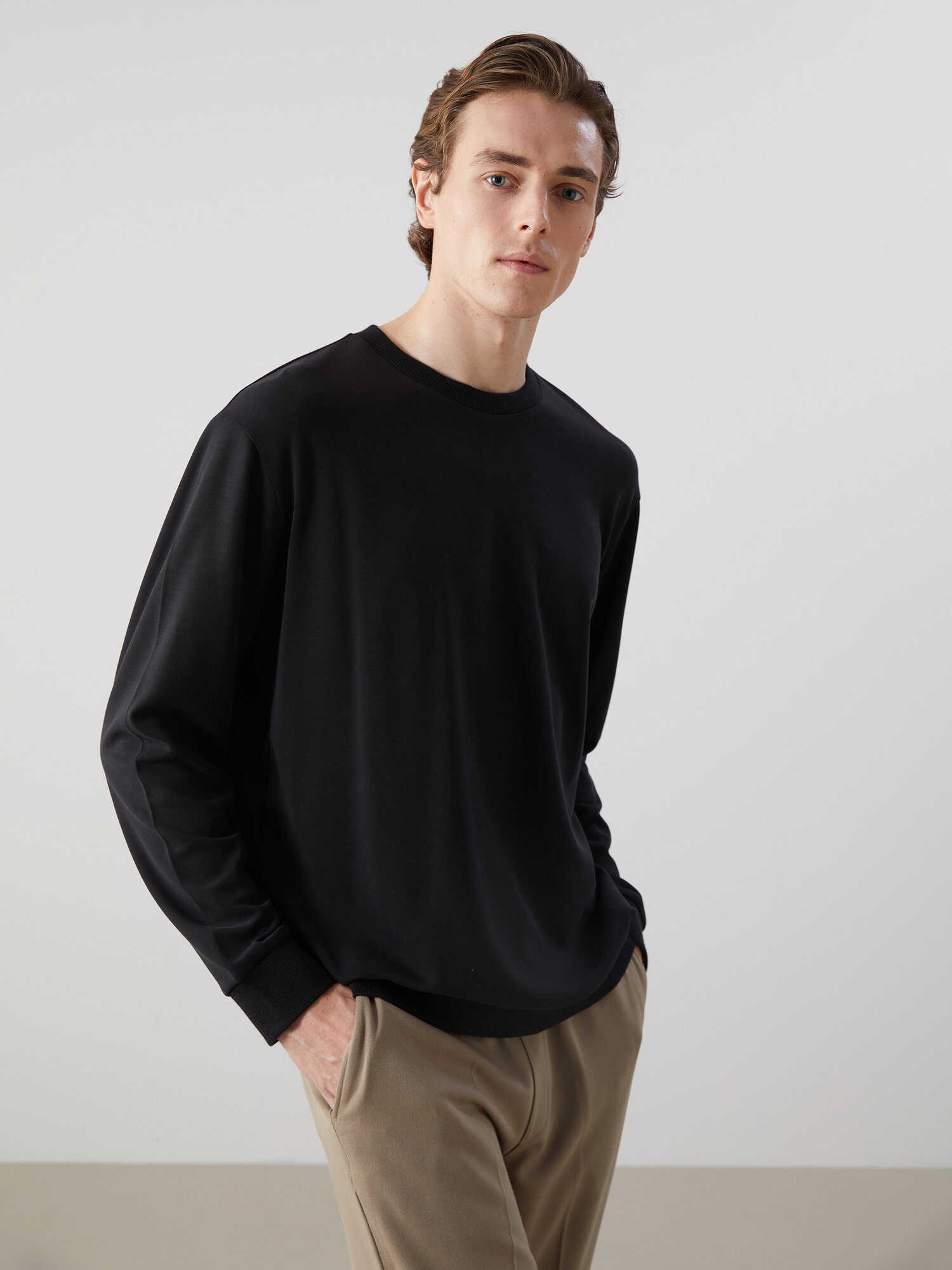 Свитшот спортивный LC Waikiki размер XL  new black