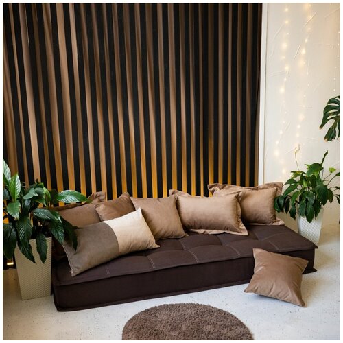 Диван кровать MIELLA Lora 1 Big 80x200 см. велюр коричневый, 6 карамельных подушек в комплекте