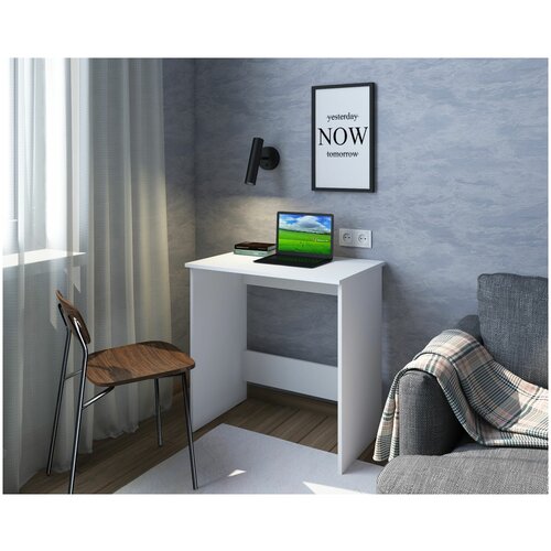 Стол письменный 