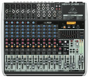 Аналоговый микшер Behringer XENYX QX1832USB