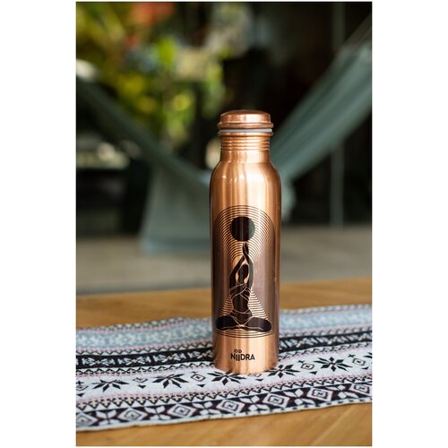 Медная будытка для воды NiiDRA, модель Шакти, 900 мл, 100% медь