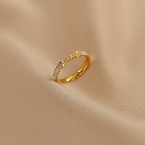Кольцо, циркон, искусственный камень, эмаль, размер 18, золотой