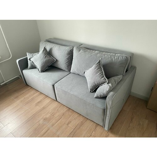 Прямой диван-кровать 